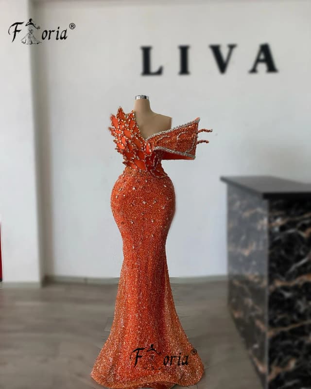 Elegant สีส้มพรหมชุดลูกปัดคริสตัล Appliques 3D ชุดราตรีอย่างเป็นทางการที่กําหนดเองค็อกเทล robes longues soiréesgante 2025
