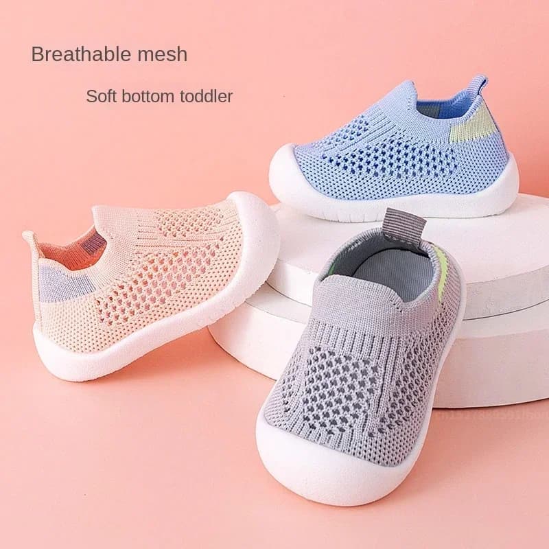ฤดูใบไม้ผลิฤดูร้อนรองเท้าเด็กวัยหัดเดินBreathableถักเด็กรองเท้าผ้าใบSlip-Onรองเท้าเทนนิสหญิงนุ่มลื่นรองเท้าสบายๆ