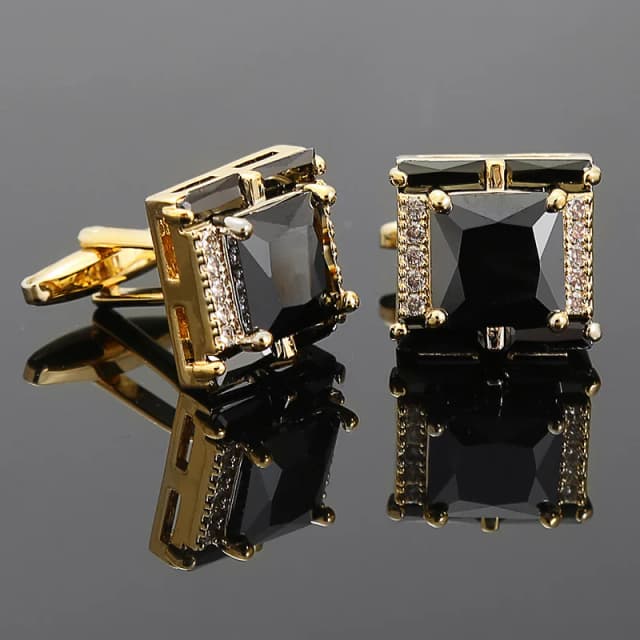 เพชร Cufflinks เสื้อบุรุษเครื่องประดับแบรนด์หรูปุ่มสีเขียวสไตล์ฝรั่งเศส Cufflinks คริสตัลสีดําขายร้อน Cuff zircon Buckle
